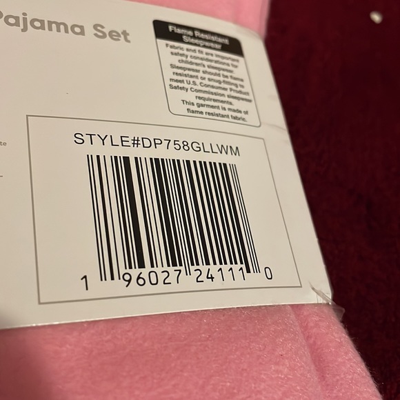 Pj set!! Selling because it was the wrong size and now I can’t return it! Enjoy - Picture 2 of 2
